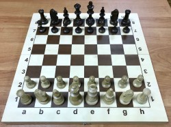Фигуры шахматные СТАУНТОН № 5 (с утяжелителем) с деревянной складной доской 43 см